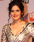 Zarine Khan at MTV Video Music Awards 2013