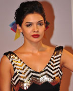 Sara Loren at MTV Video Music Awards 2013