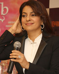 Juhi Chawla at Madhuri and Juhi Promote Gulaab Gang