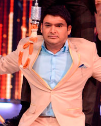 Manish Paul and Kapil Sharma Manish Paul and Kapil Sharma
