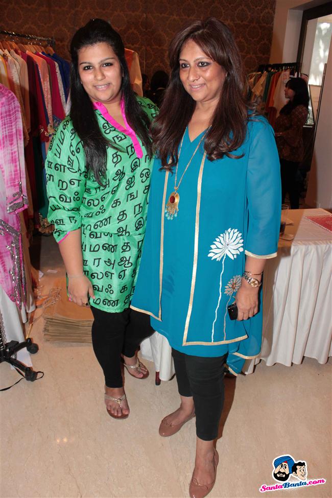 'Mana Shetty' Araaish Exhibition