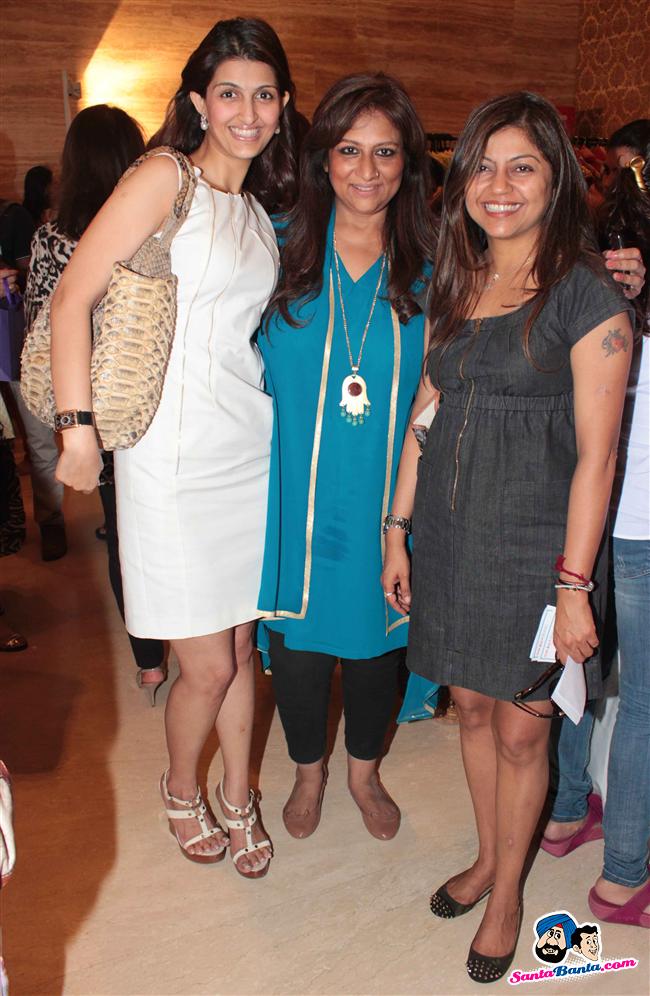 'Mana Shetty' Araaish Exhibition