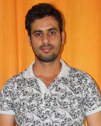 Shoib Nikash Shah Shoib Nikash Shah