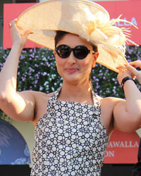 Kareena Kapoor at Mid Day Race 2014