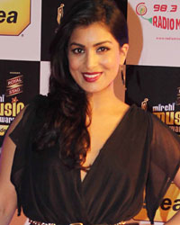 Pallavi Sharda at Mirchi Music Awards 2014