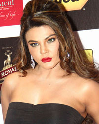 Rakhi Sawant at Mirchi Music Awards 2015