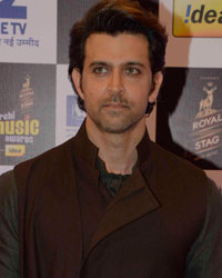 Hrithik Roshan at Mirchi Music Awards 2016