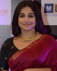 Vidya Balan at Mirchi Music Awards 2016