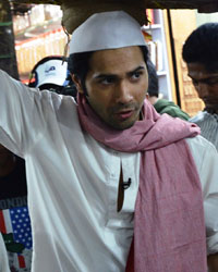 Varun Dhawan at Mission Sapne