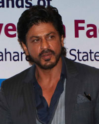 Shah Rukh Khan at Movers and Makers Book Launch