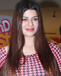 Kainaat Arora at Music Launch of Grand Masti