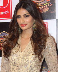 Athiya Shetty at Musical Concert Suron Ke Rang Red Carpet