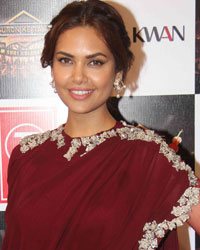 Esha Gupta at Musical Concert Suron Ke Rang Red Carpet