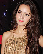 Shazahn Padamsee at My Fav DJ Awards 2013