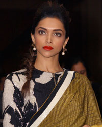 Deepika Padukone at NDTV Indian of The Year Awards 2014