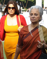 Waheeda Rehman at NDTV Solution Summit 2013