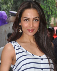 Malaika Arora at Naturals Marvie Lounge Launch