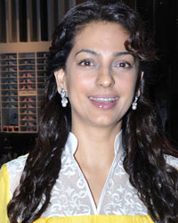 Juhi Chawla at Nawaz Modi Solo Art Exhibition