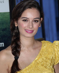 Evelyn Sharma at Nyuzmakers Cricket Challenge 2014 Inauguration