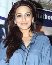 Sonali Bendre at Pet Adoption 2013