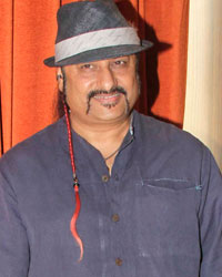 Poshter Boyj Launch Poshter Boyj Launch