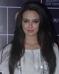 Sana Khan at Premeire of Gour Hari Dastan The Freedom File