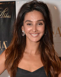 Shibani Dandekar at Preview of Miraki Collection by Shaheen Abbas