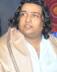 Priyanka visits Andheri cha Raja Priyanka visits Andheri cha Raja