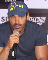 John Abraham and Shruti Haasan John Abraham and Shruti Haasan