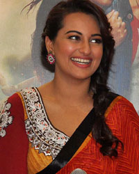 Sonakshi Sinha and Shahid Kapoor Sonakshi Sinha and Shahid Kapoor