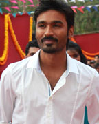 Dhanush at Raanjhnaa Movie Press Meet