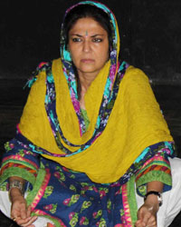 Lubna Salim and Yashpal Sharma Lubna Salim and Yashpal Sharma