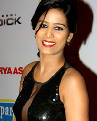 Poonam Pandey at Riddick Movie Premiere