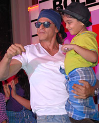 Shah Rukh Khan at SRK Celebrates Father`s Day