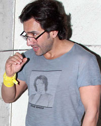 Saif Ali Khan at Saif and Kareena Watch GTPM