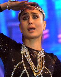 Kareena Kapoor at Saifai Mahotsav 2016