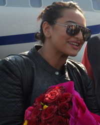 Sonakshi Sinha at Saifai Mahotsav 2016