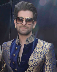 Neil Nitin Mukesh at Salman Celebrates Diwali with Dharavi Rocks