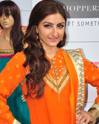 Soha Ali Khan at Salwar Kameez and Kurti Festival Launch