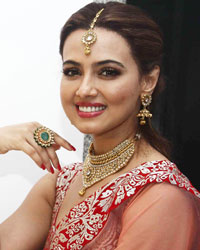 Sana Khan at Sana Khan Celebrates Diwali