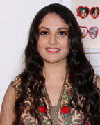 Sharnu Alloli, Vipta Kapadia, Sonalli Iyengar and Mudasir Ali