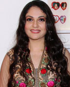 Sharnu Alloli, Vipta Kapadia, Sonalli Iyengar and Mudasir Ali