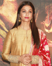 Aishwarya Rai at Sarbjit Movie First Poster Launch