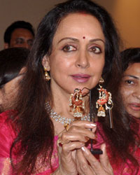 Hema Malini at Sarvam Shashvatam Exhibition Inauguration