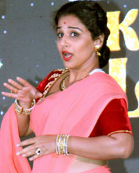 Vidya Balan at Shola Jo Bhadke Song Launch