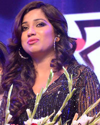 Shreya Ghoshal at Shreya Ghoshal Pays Tribute to Lata