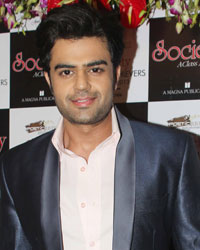 Manish Paul at Society Young Achievers Awards 2013