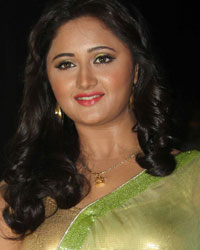 Rashmi Desai at Society Young Achievers Awards 2013