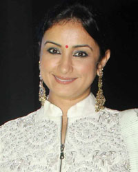 Divya Dutta at Society Young Achievers Awards 2013