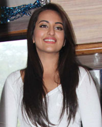 Sonakshi Sinha Launches Smile on Wheels